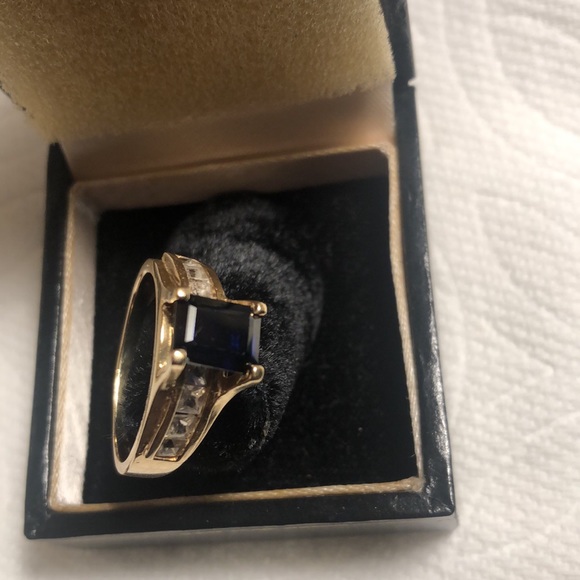 ⚡️⚡️🔥flash sale ⚡️⚡️🔥14k gold sapphire and zirconium ring - Picture 2 of 6